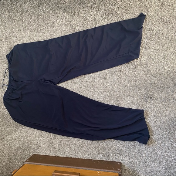 Mother of the bride pant suit - Picture 3 of 3